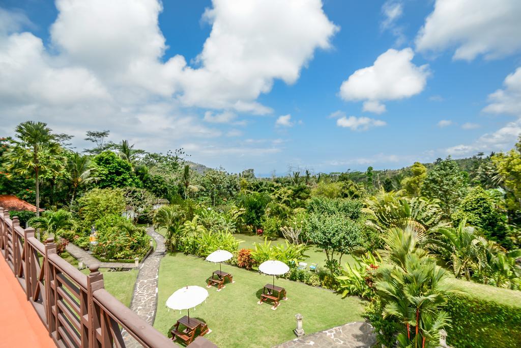 Bukit Asri Lodge Seraya Bagian luar foto